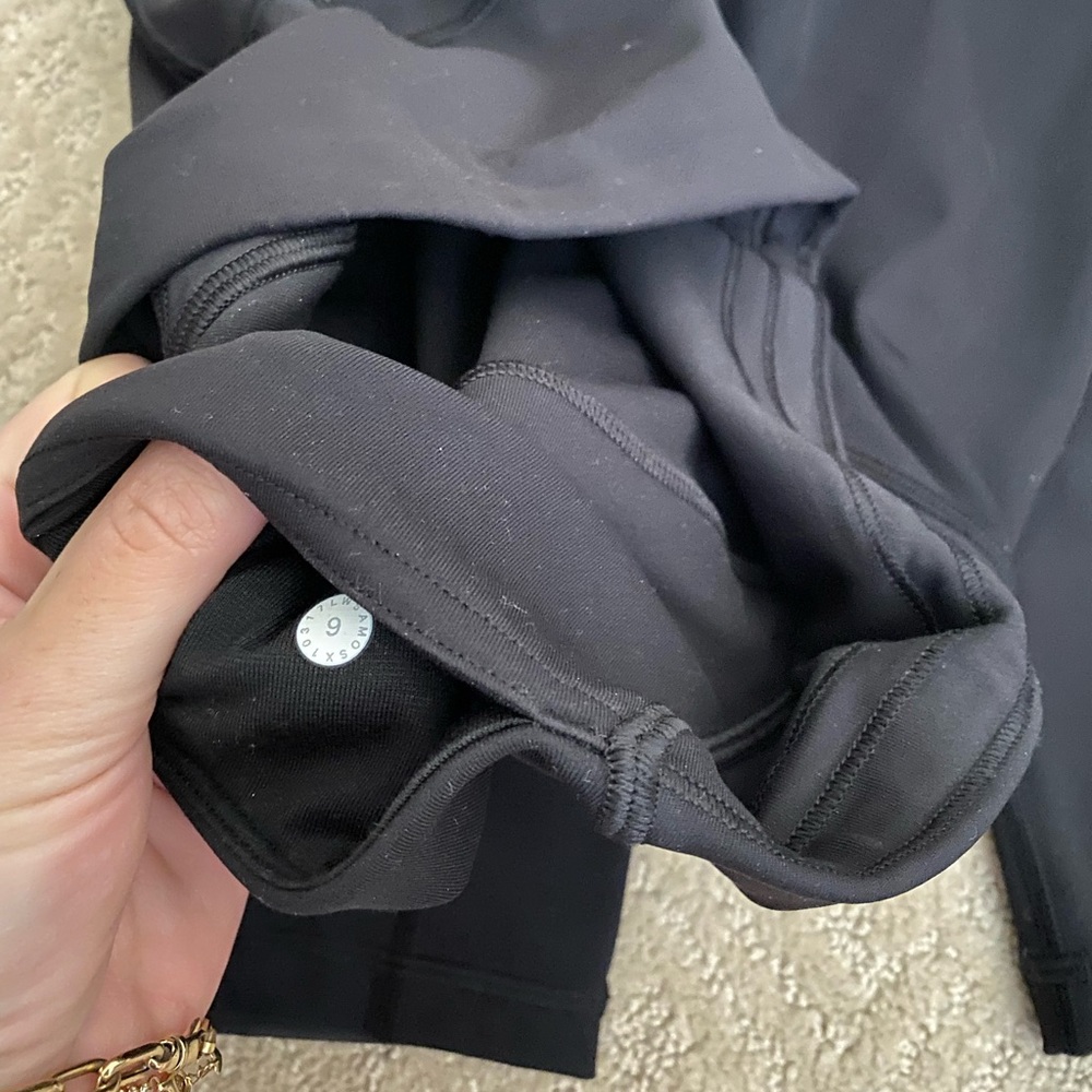 Lululemon 7/8 pant with see through bottom/side - Picture 2 of 6